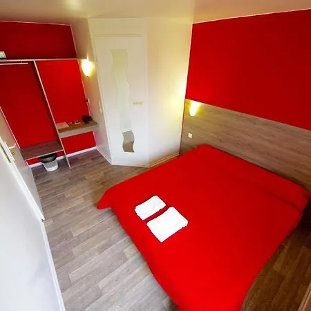 Premiere Classe 4* Coignières