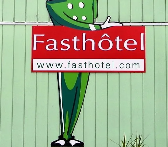 Отель Premiere Classe 4*